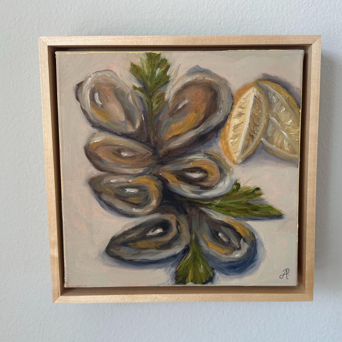 Oyster 8x8inch Original in Maple Frame